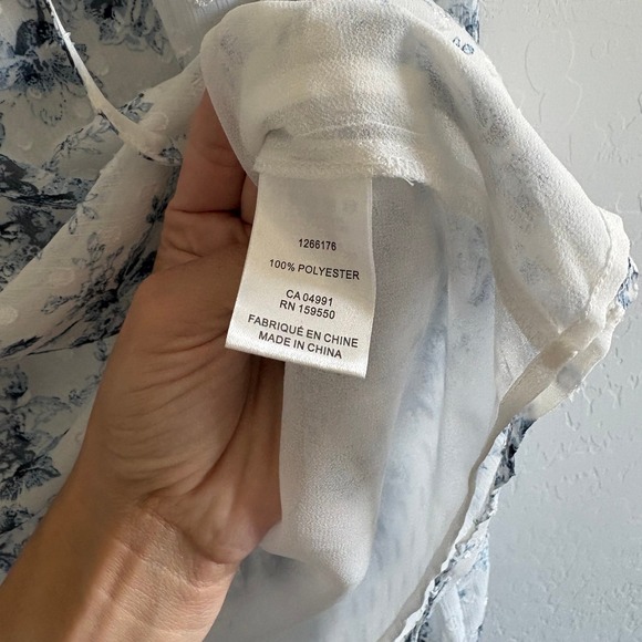 Maison d'Amelie Floral Blouse Long Sleeve Swiss Dot Ruffle Neck Sheer Top Medium - Picture 6 of 7